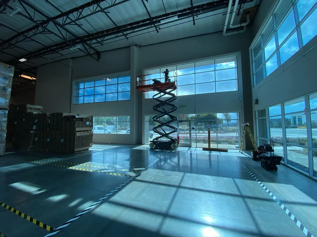 Distribution center